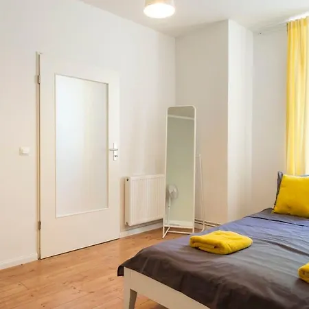 Apartament Cosy Two Br Self Checkin Street Parking Berlin