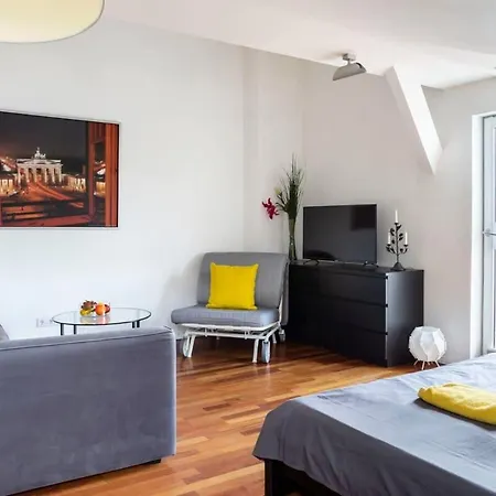Apartman Urban Rooftop - Mitte - A C