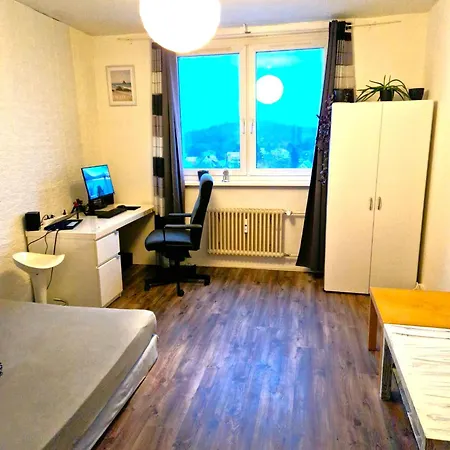 Homestay 20m² Cozy Nice 12 Min. Near The Center Alexandeplatz
