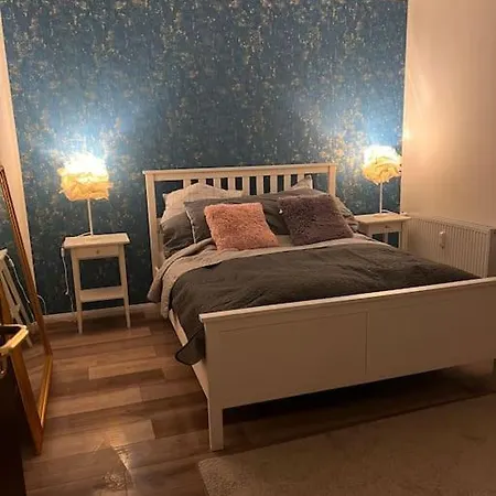 Ein Charmanter Zweifamilienhaus Appartamento