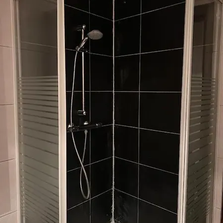 Ein Charmanter Zweifamilienhaus Appartamento