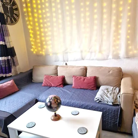 Cozy Trendy Spacious In Area 12 Min. Near To The Center Alexanderplatz * Berlin