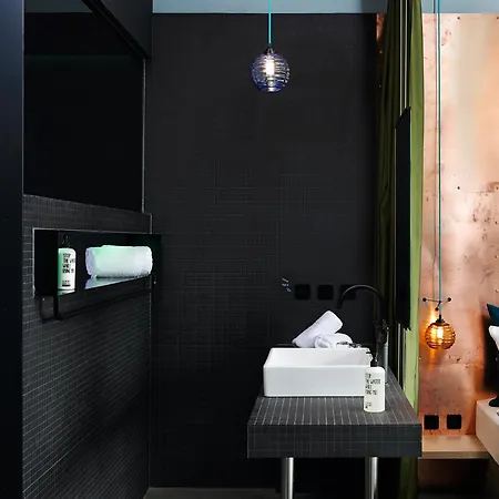 Hotel 25hours Bikini 4*