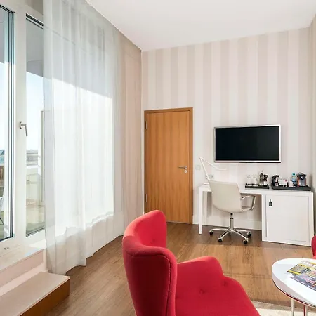 Nh Collection Mitte Friedrichstrasse Hotel 4*