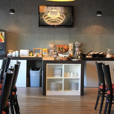 柏林中心区竞技场酒店 3*