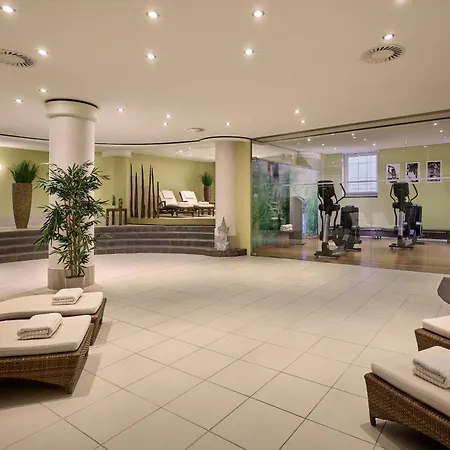 The Westin Grand 5*