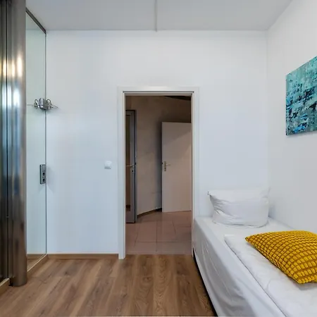 Big 7rms Loft, 1alocation Berlin