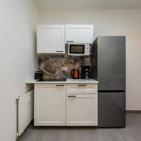 Big 7rms Loft, 1alocation Apartment Berlin