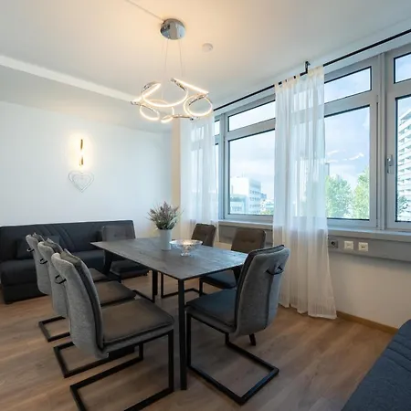 Big 7rms Loft, 1alocation * Berlin