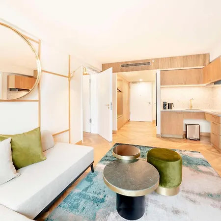 Hilton Szálloda 5*