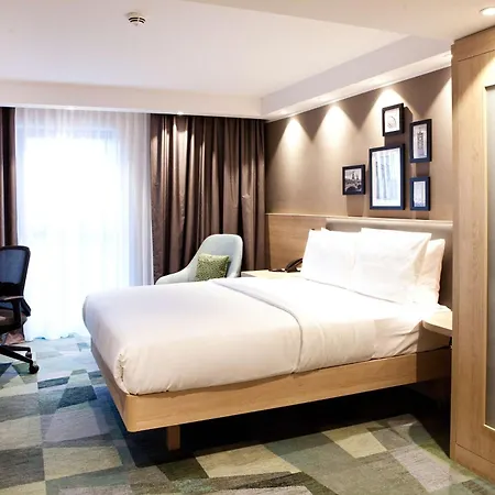 Hampton By Hilton East Side Gallery Hotel 3*
