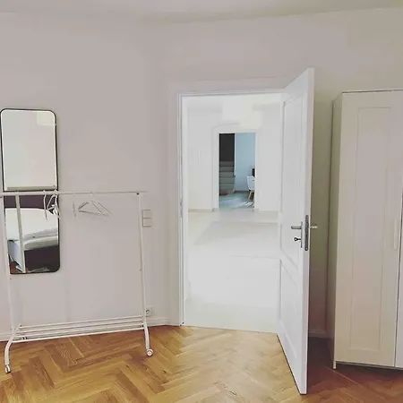 Apartamento Sleek Design In Trendy Mitte Berlim
