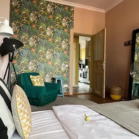 Brilliant Apartman
