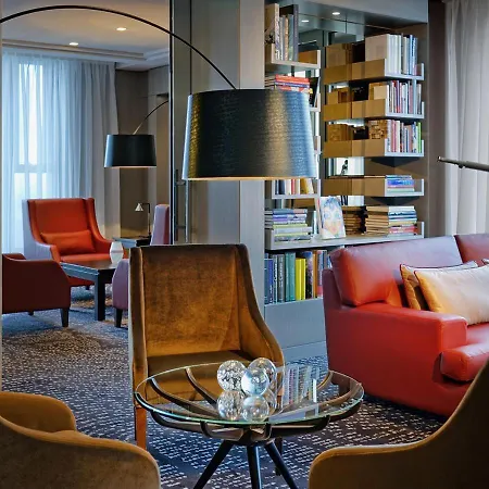 Hotel Waldorf Astoria 5*