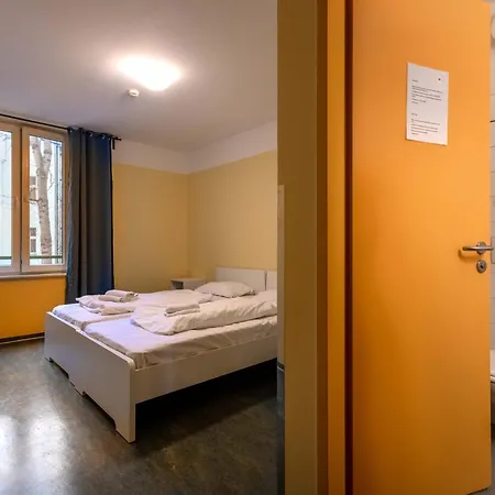Pegasus Hostel *
