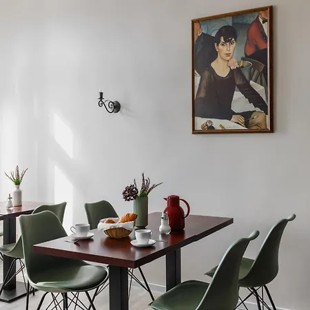 Hotel Nova 2*
