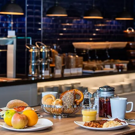 Hotel Premier Alexanderplatz 3*