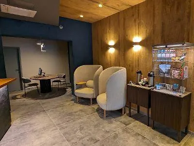 Western Kantstrasse Szálloda 4*