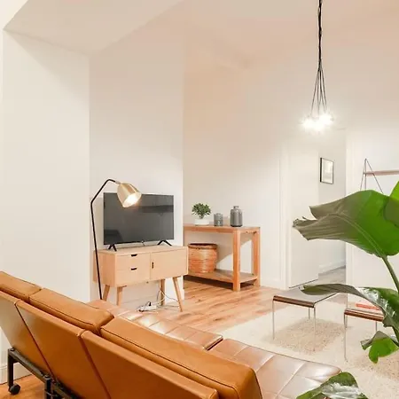 Tolles Im Helmholz-kiez Prenzlauer Berg Apartment *