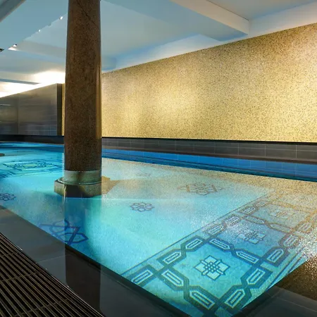 Rocco De Rome Hotel 5*