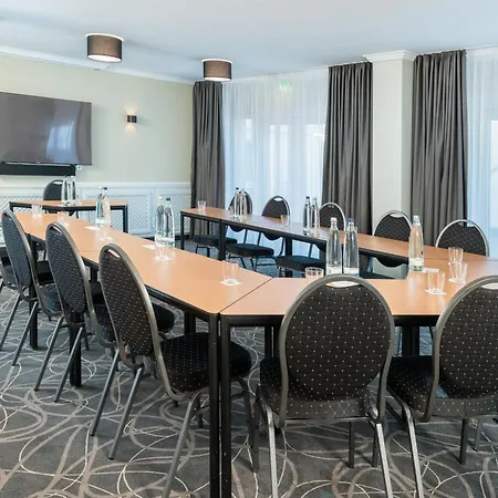 Leonardo Boutique City South Hotel