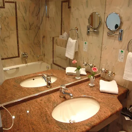 Hotel Ringhotel Seehof 4*
