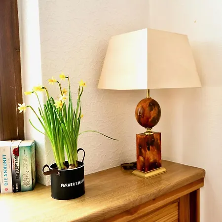 Hotel Nest 2*