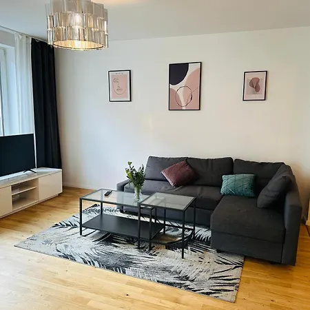 Urban Flats מלון דירות