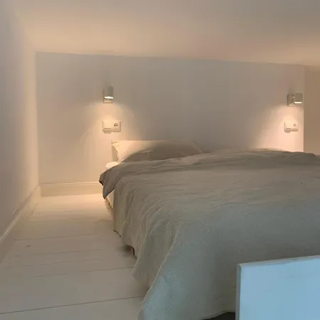 Privatunterkunft Altbauperle In Berlin