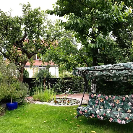 Small-residence *