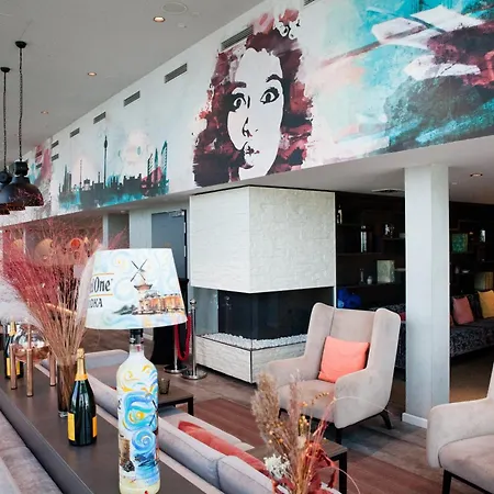 Hotel Indigo - East Side Gallery, An Ihg