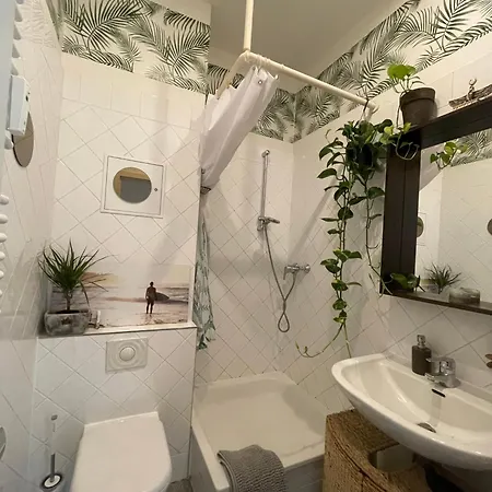 Spirit & Style - Grosszuegige, Helle Altbauwohnung In Bester Prenzlauer Berg Lage Apartment Berlin