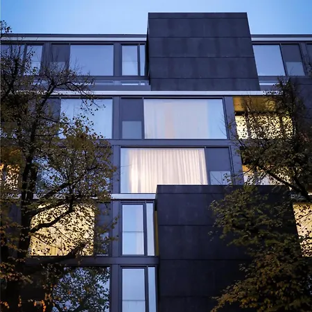Kpm & Residences מלון 5*