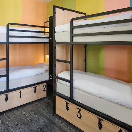 Hostel Generator Alexanderplatz *
