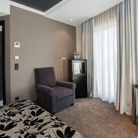 New Hotel