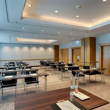 Park By Radisson Alexanderplatz 4*