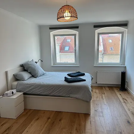 Newly Renovated In Ideal Location برلين