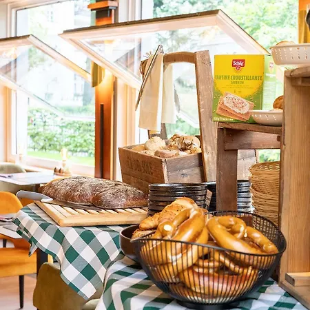 Bernstein Kastania Hotel Berlim