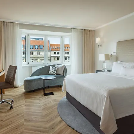 The Westin Grand Hotel 5*