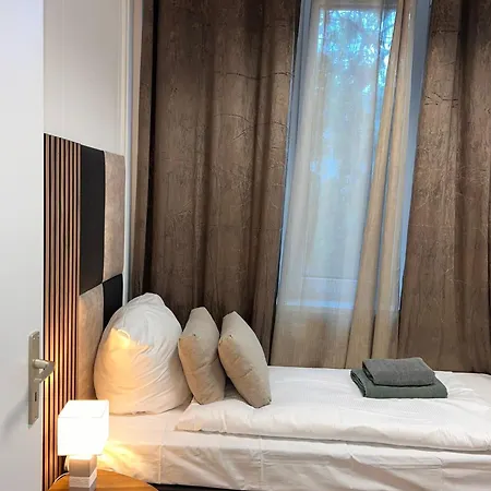 Big 7rms Loft, 1alocation * Berlin