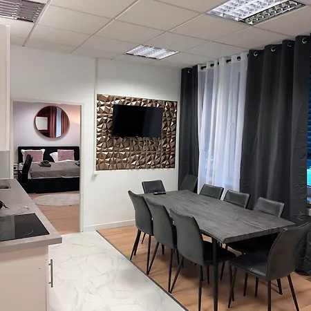 Big 7rms Loft, 1alocation Apartment Berlin