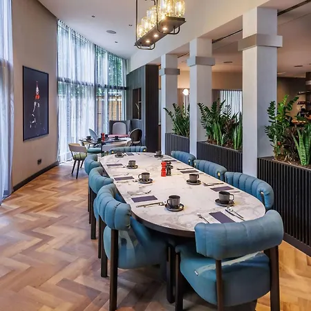 Radisson Red Kudamm