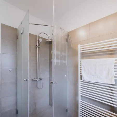 Apartament Lovely Near Kurfuerstendamm