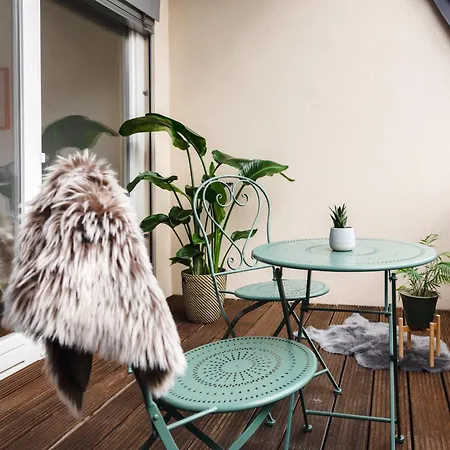 Hybrid Work-play Retreat - 2br, 1b Kreuzberg 公寓 *