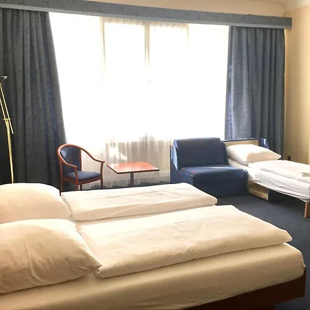 Kurfuerst Am Kurfuerstendamm Hotel