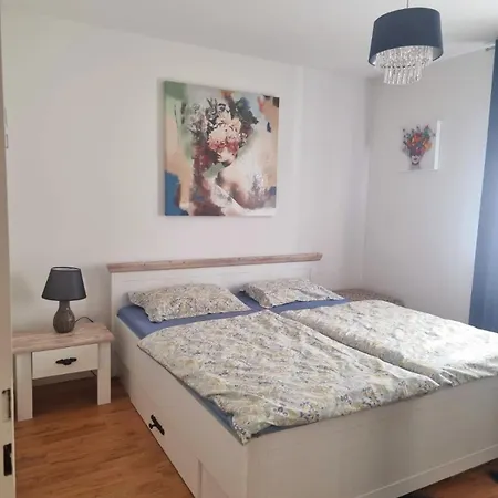 Beautiful Zehlendorf Apartment Berlin