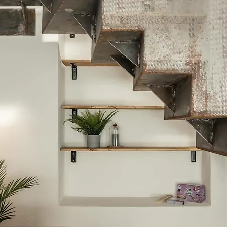 Apartment Coolest In Berlin, Easy Check-in, Industrial Style, Near Center - Maisonette #2 *