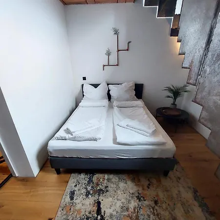 Apartment Coolest In Berlin, Easy Check-in, Industrial Style, Near Center - Maisonette #2