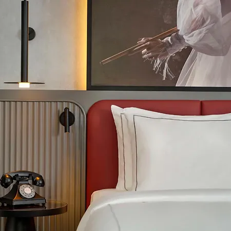 Radisson Red Kudamm