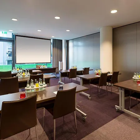 Innside By Melia Mitte Otel 4*